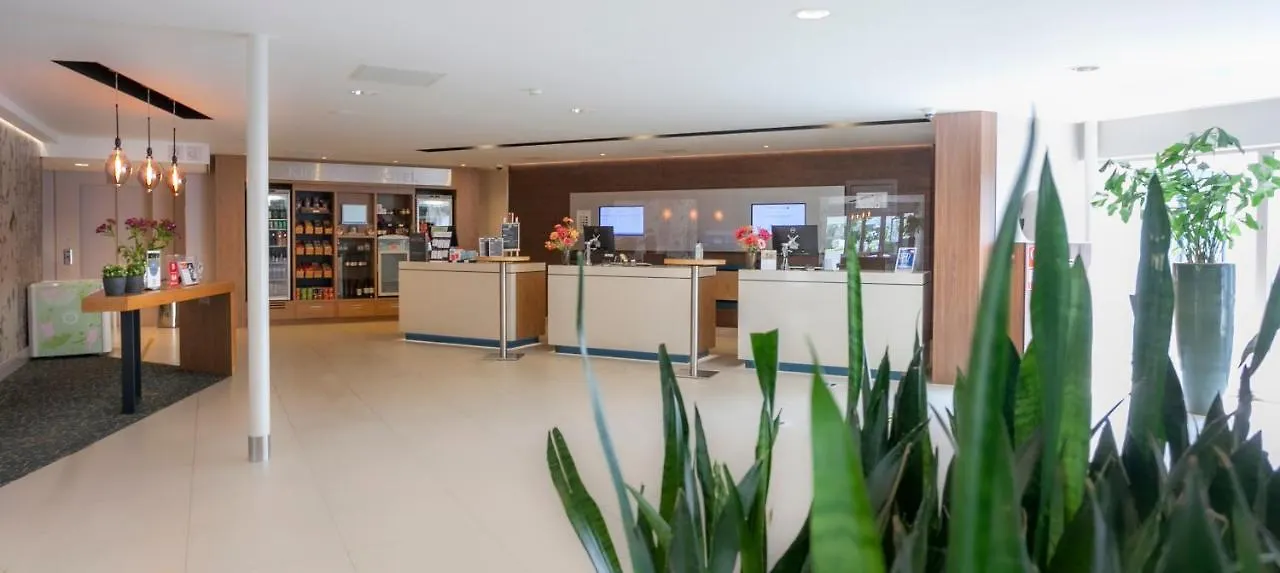 Отель Novotel Rotterdam - Схидам