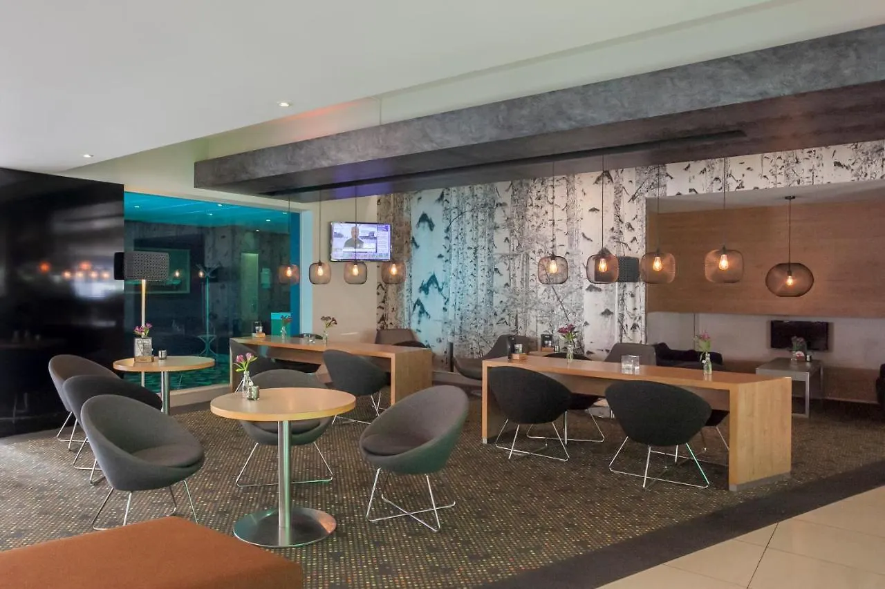 Отель Novotel Rotterdam - Схидам